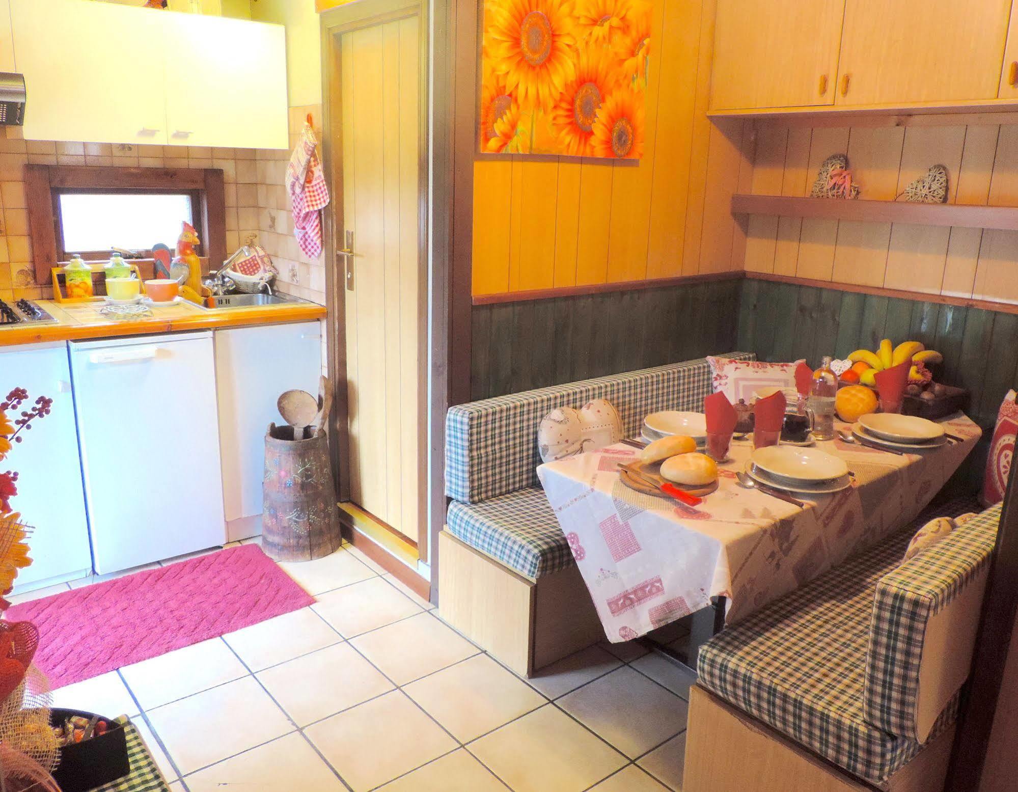 Villaggio Turistico Camping Cervino Antey-Saint-André Buitenkant foto